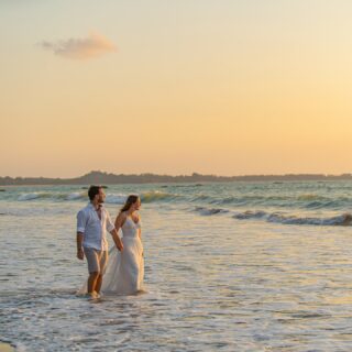 Es kann losgehen! Endlich wurden die Reisebeschränkungen für einige Länder aufgehoben, darunter ist auch Thailand. Ihr könnt also beginnen euren besonderen Tag mit uns zu planen. Wir stehen euch gerne mit Rat und Tat zur Seite und helfen euch bei der Umsetzung eurer ganz persönlichen Träume.

Link in bio

Photo: @phuketweddingservice

#heiratenimausland #hochzeit #heiraten #wedding #phuketwedding #beachday #zweisamkeit #beachweddings #brautkleid #barfussamstrand #barefootwedding #love #sunset #waves #weddingplanner #phuketweddingservice #heirateninthailand